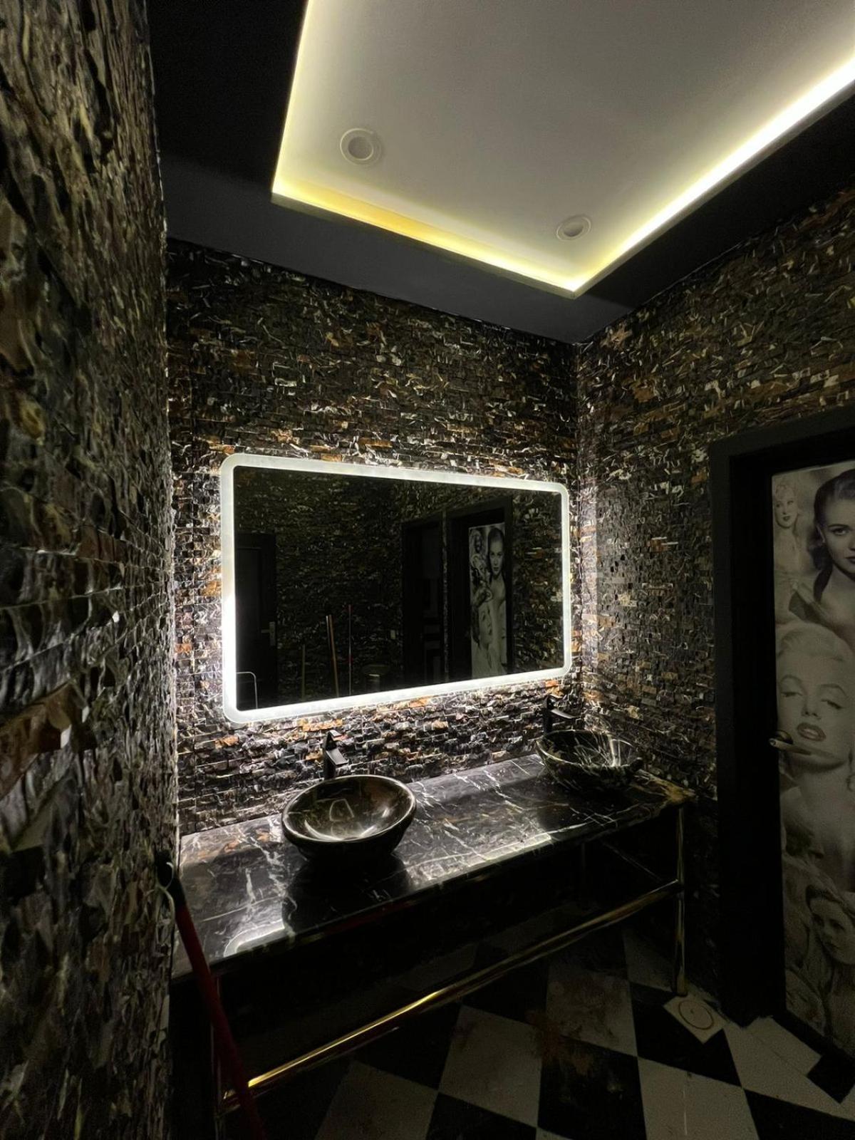 Villa Vista Islamabad Esterno foto